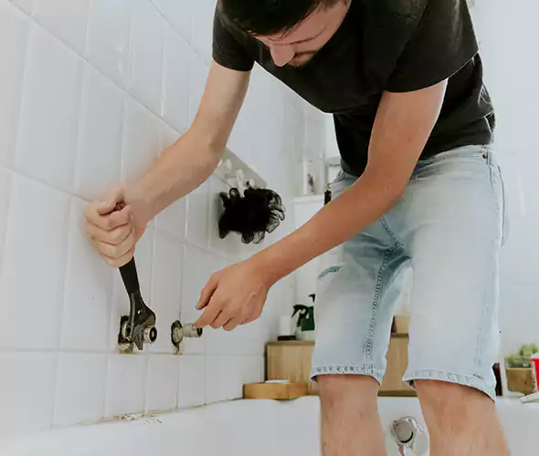 Affordable Bathtub Faucet Replacement in Pacifica: Choose Experienced Local Technicians